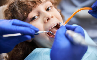 ¿A qué edad llevar al niño al dentista por primera vez?